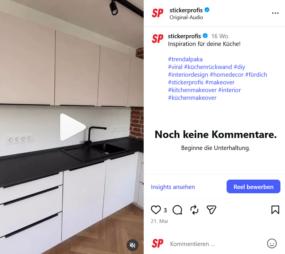 Instagram-Feed mit von einer K&uuml;che mit einer K&uuml;chenr&uuml;ckwand im offwhite TREND ALPAKA